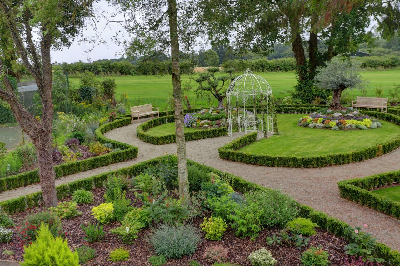 Western Ullesthorpe Court & Golf Club Hotel